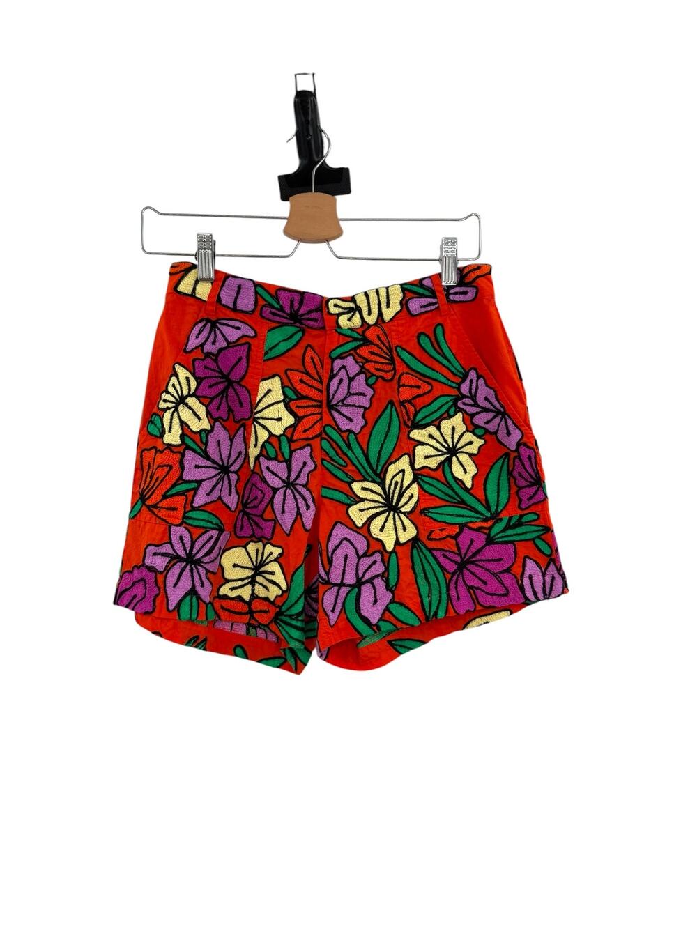 Roller Rabbit Jorales Sierra Embroidered Floral Shorts Red Orange Small NWT‎